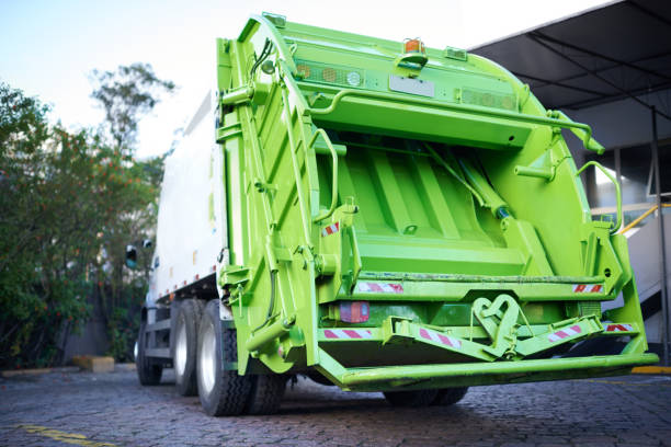 Best Estate Cleanout Services  in Kathleen, FL